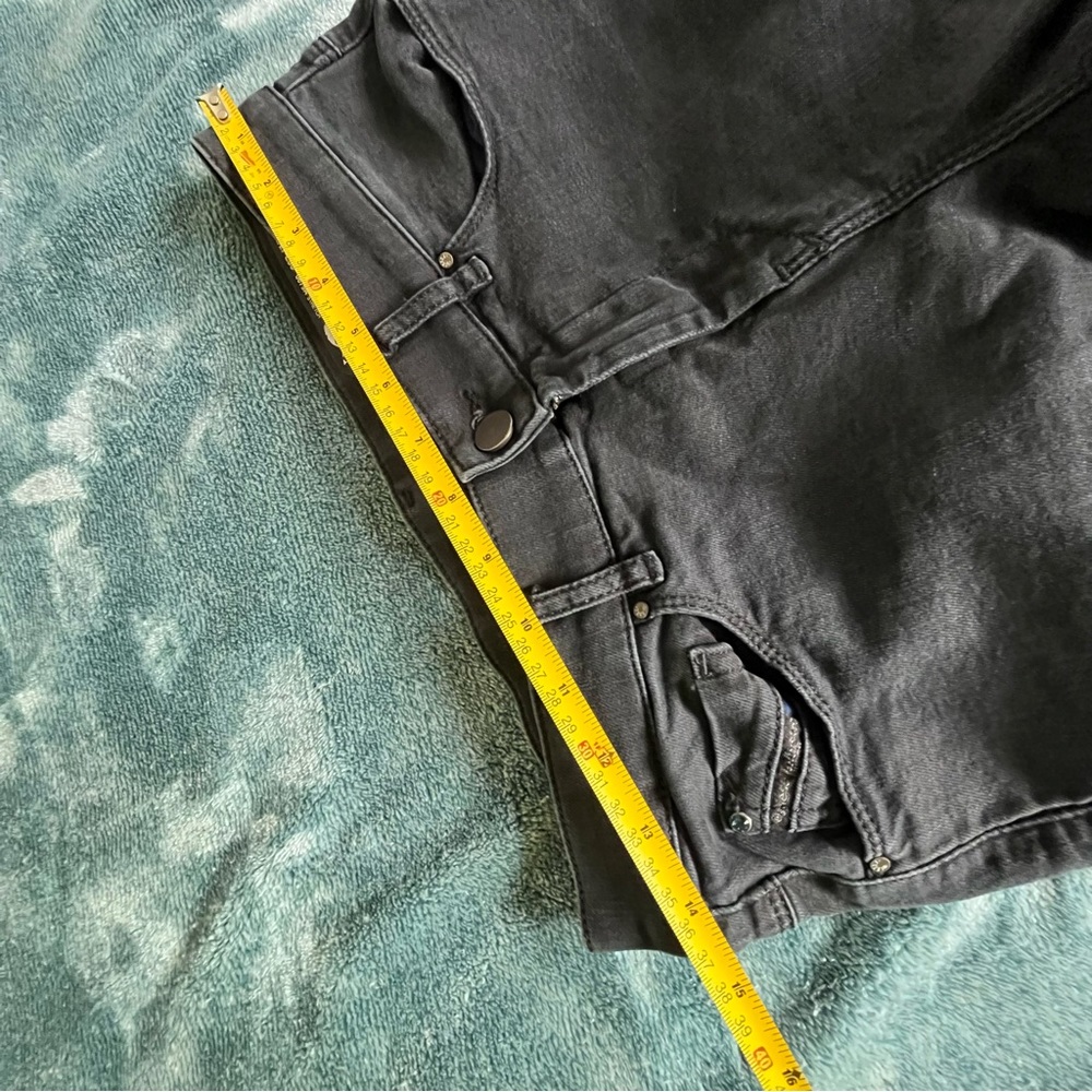 DIESEL JEANS Sandy 0679A 02 stretch . 02 W27 -L30 Black - Picture 4 of 9